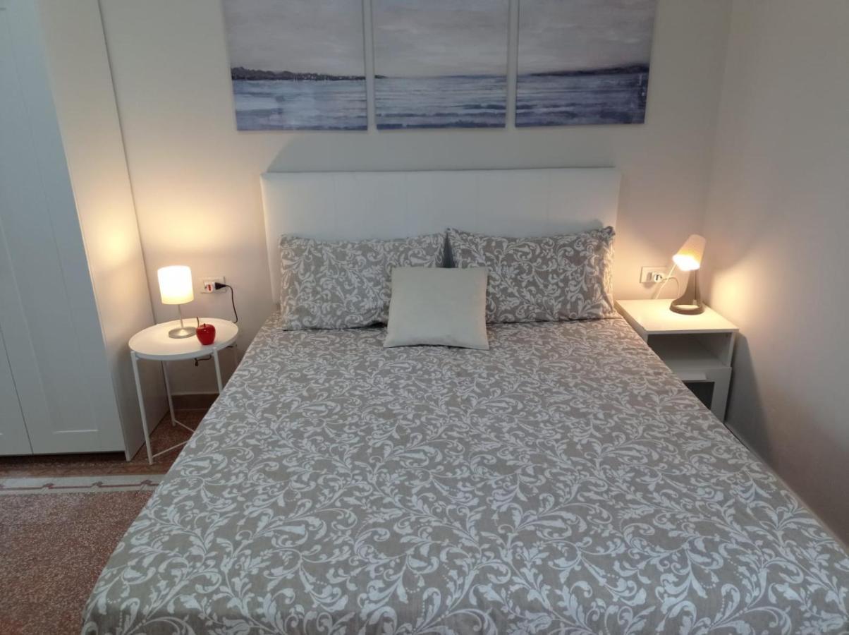 Bari Guest House Esterno foto